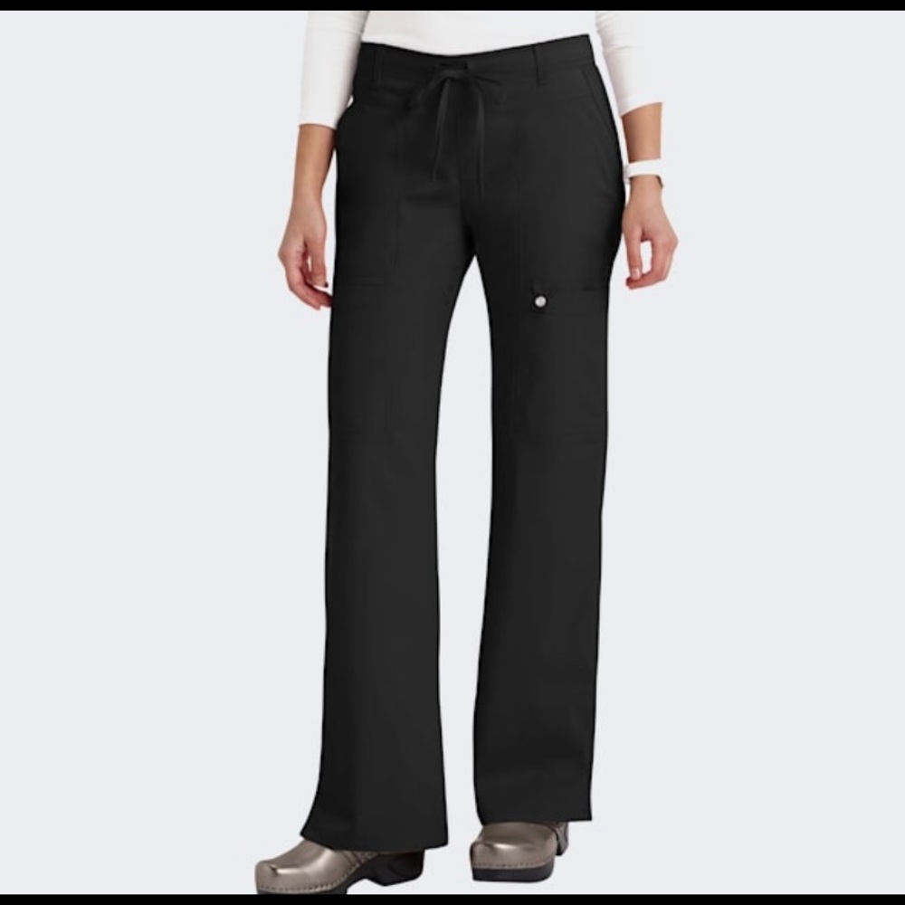 Scrubs - Cherokee Luxe